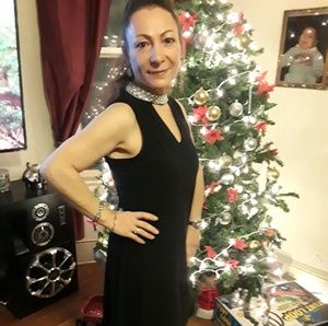 Meet your Posher, Antonieta